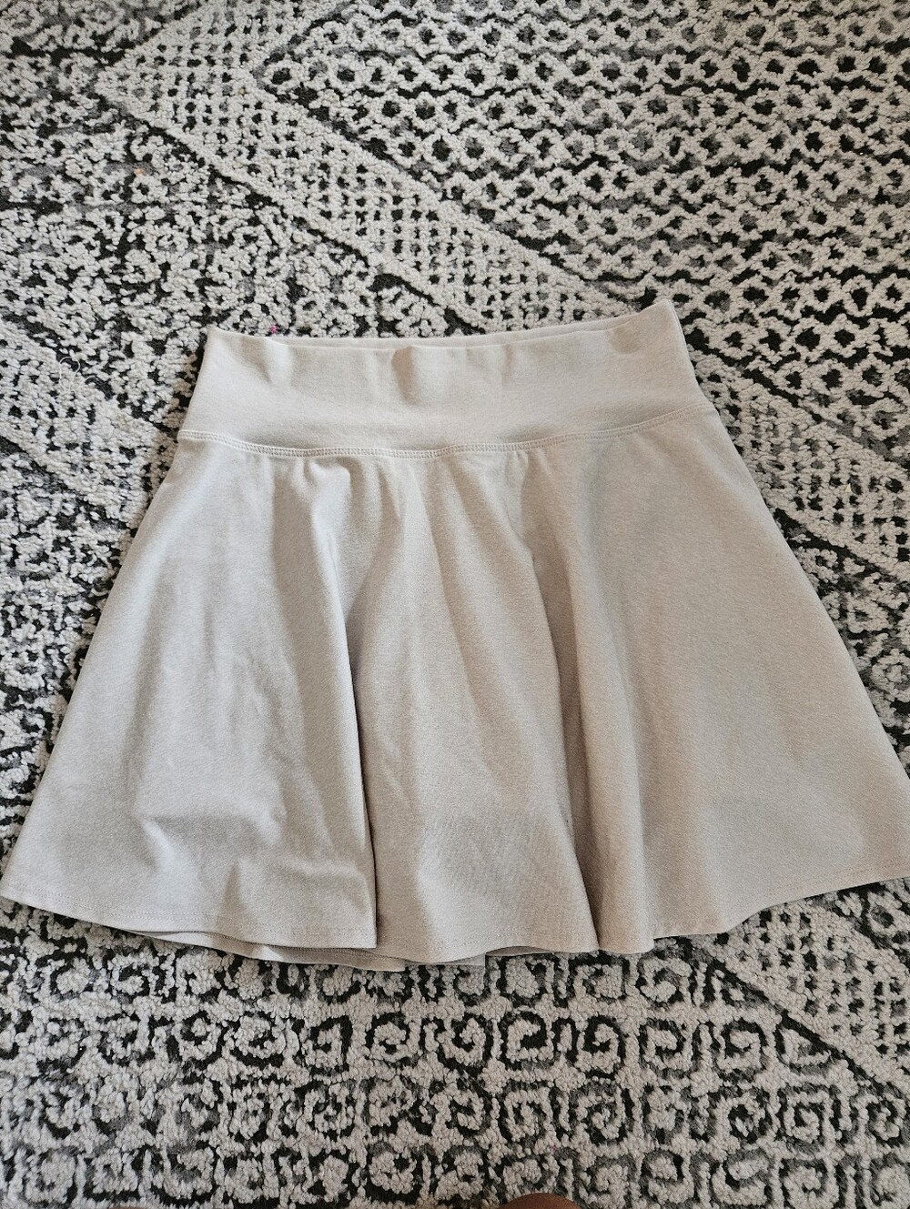 Old Navy Active Skort In Beige Size Small